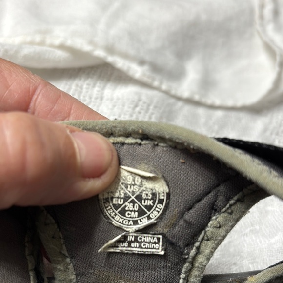 Keen Black and Gray Outdoor Sandals with Closed Toe - Picture 14 of 16